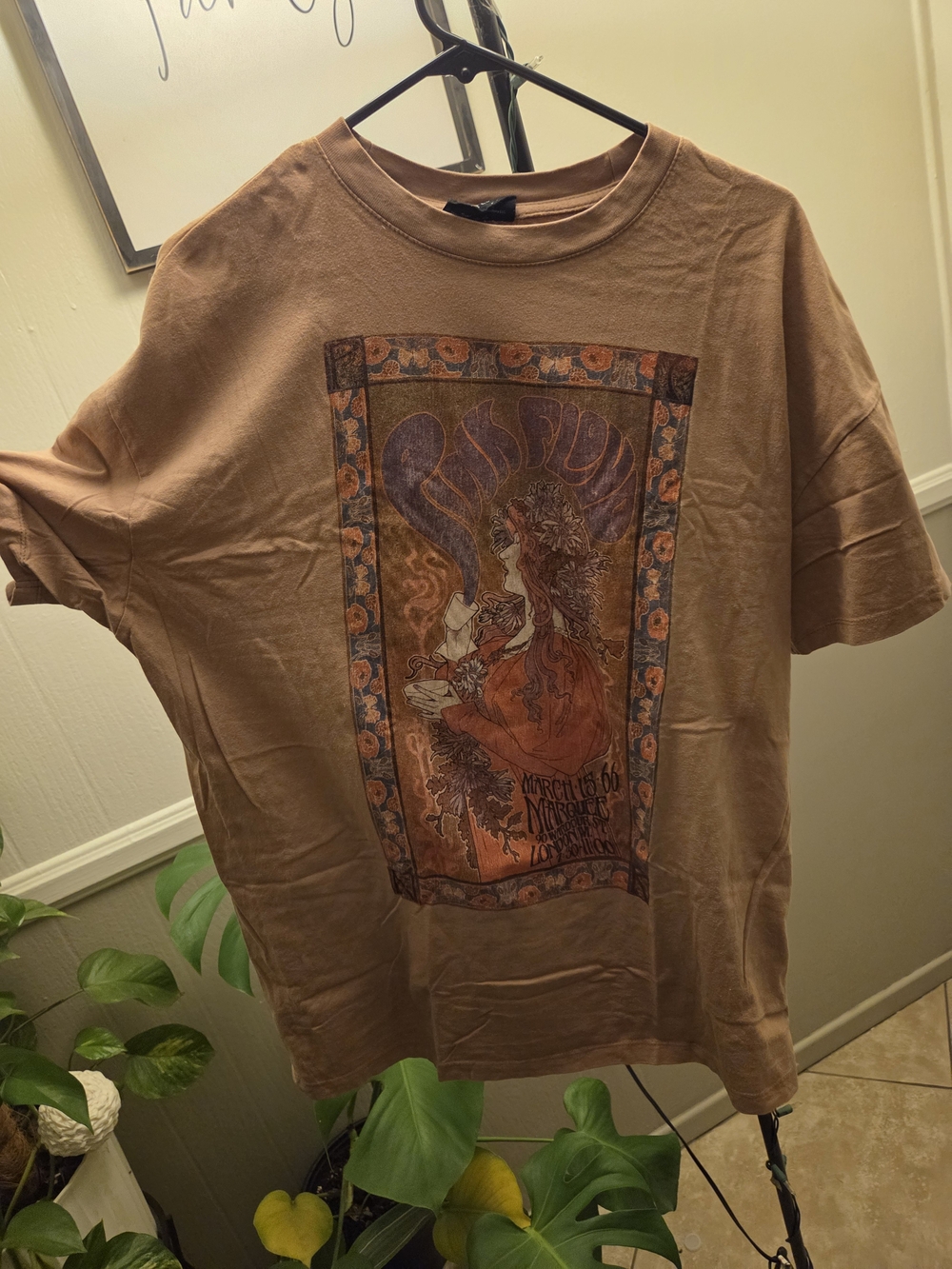 Pink Floyd Brown Short-Sleeve Graphic Tee